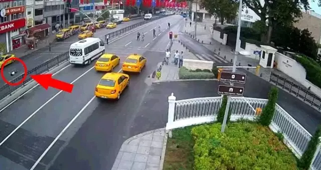 İstanbul’un göbeğinde görme engelli genç kızın yaşadığı dehşet kamerada