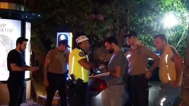 Polisten 'Değnekçi' operasyonu