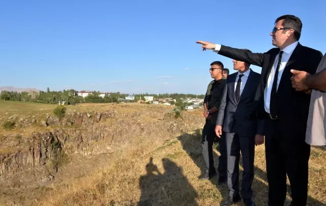 Vali Memiş güney ilçelerinde... Vali Memiş güney ilçelerinde...