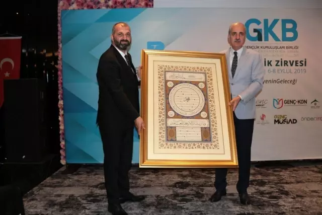 AK Parti Genel Başkan Vekili Numan Kurtulmuş gençlere seslendi AK Parti Genel Başkan Vekili Numan Kurtulmuş gençlere seslendi