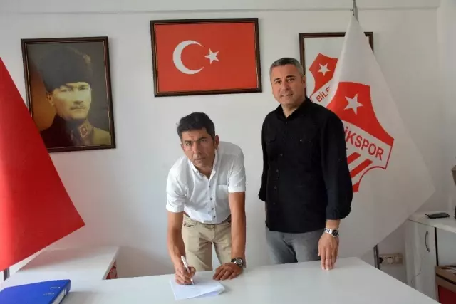 Bilecikspor'dan imza şovu Bilecikspor'dan imza şovu