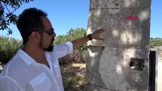 Mersin cennet cehennem obruğu'nda 'tanrı par' izi Mersin cennet cehennem obruğu'nda 'tanrı par' izi