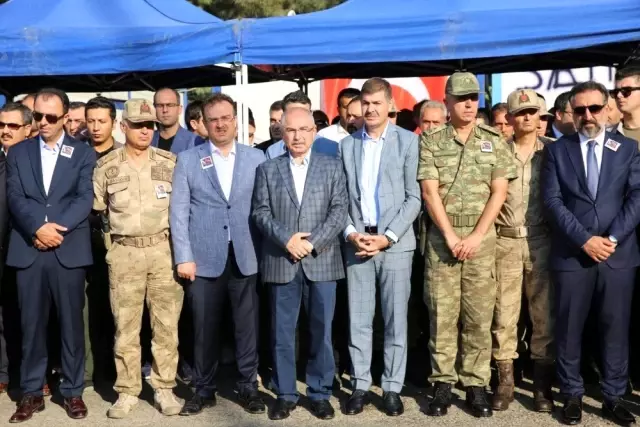 Şehit Özel Harekat Müdürü memleketine uğurlandı Şehit Özel Harekat Müdürü memleketine uğurlandı