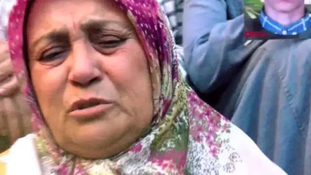 Diyarbakır'da hdp önündeki oturma eylemi 6'ncı gününde