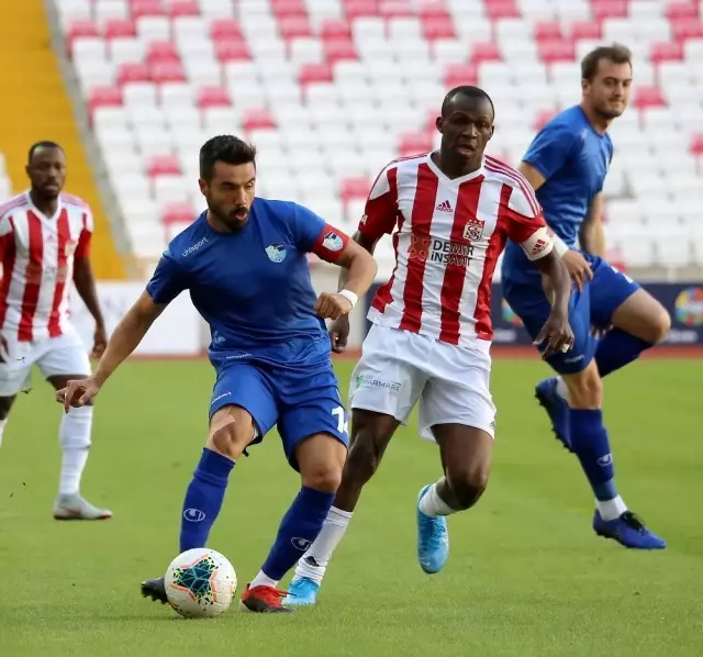 Dostluk maçını Erzurumspor kazandı Dostluk maçını Erzurumspor kazandı