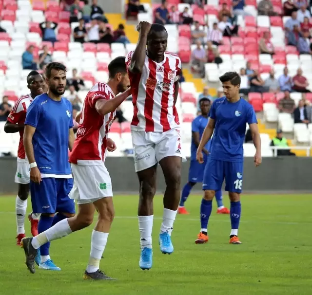 Dostluk maçını Erzurumspor kazandı Dostluk maçını Erzurumspor kazandı