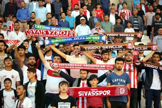 Dostluk maçını Erzurumspor kazandı Dostluk maçını Erzurumspor kazandı