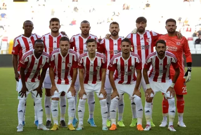 Dostluk maçını Erzurumspor kazandı Dostluk maçını Erzurumspor kazandı