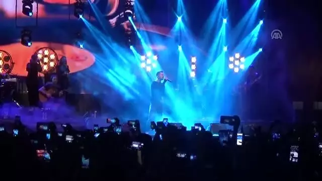 Dünya Motokros Şampiyonası - Murat Boz konseri Dünya Motokros Şampiyonası - Murat Boz konseri