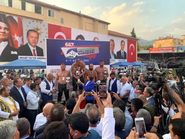 Elmalı Başpehlivanı Ali Gürbüz oldu Elmalı Başpehlivanı Ali Gürbüz oldu