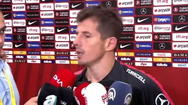 Emre Belözoğlu: 'Bu takım şampiyonada olmayı hak ediyor' Emre Belözoğlu: 'Bu takım şampiyonada olmayı hak ediyor'