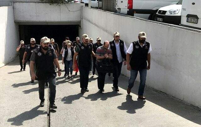 FETÖ'nün sözde Türkiye imamı ile eşi tutuklandı