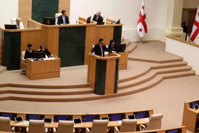 Gürcistan'da hükümet güvenoyu aldı Gürcistan'da hükümet güvenoyu aldı
