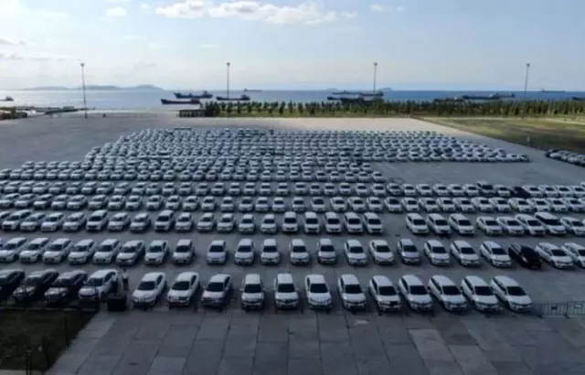 İBB’den Yenikapı’daki araçlarla ilgili açıklama İBB’den Yenikapı’daki araçlarla ilgili açıklama