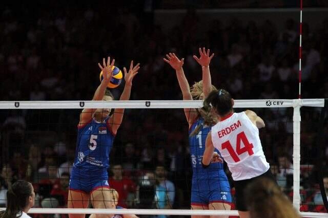 Son dakika: A Milli Kadın Milli Voleybol Takımı, Avrupa 2.'si oldu