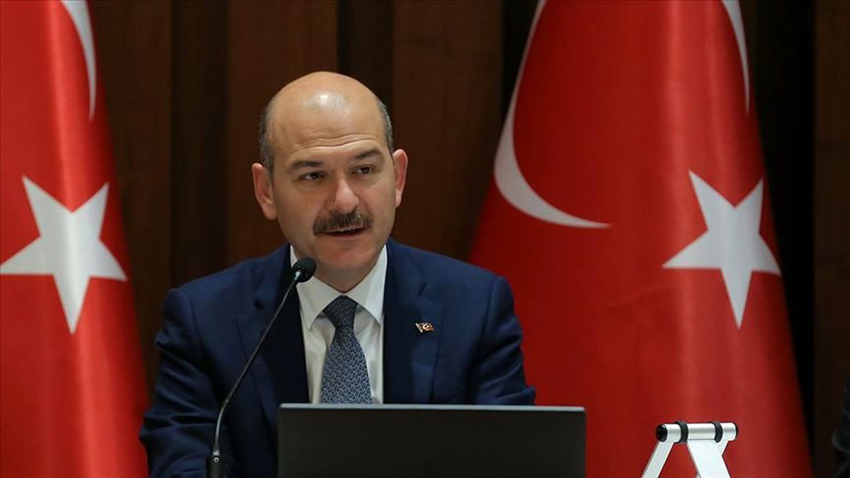 Süleyman Soylu, İmamoğlu'na yönelik 'Pejmürde' çıkışıyla neyi kastettiğini açıkladı