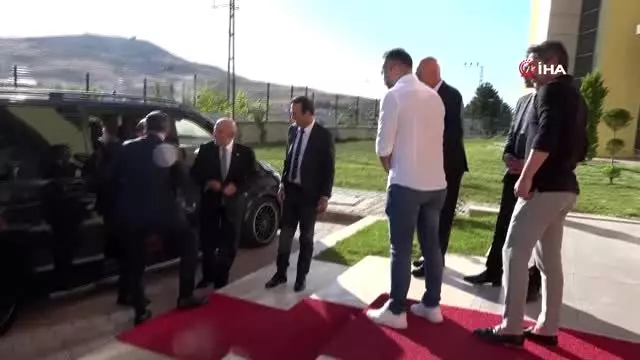 TFF Başkanı Özdemir'den Yeni Malatyaspor'da ziyaret