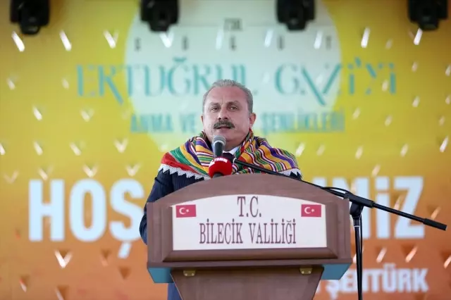 'Torunlarımıza özgür bir vatan teslim etmeye mecburuz' 'Torunlarımıza özgür bir vatan teslim etmeye mecburuz'