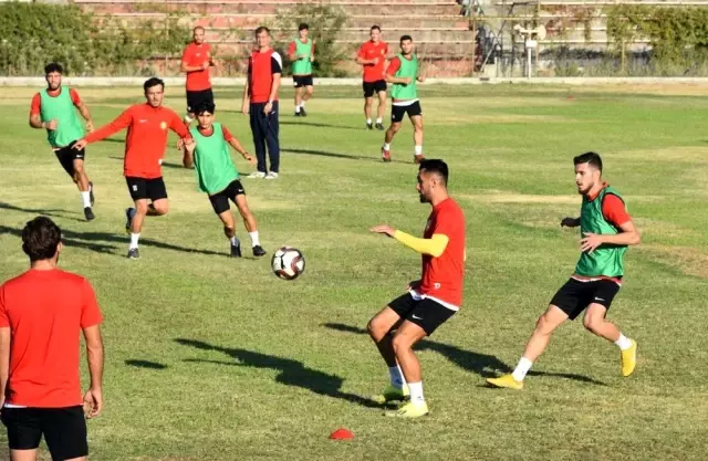 Aliağaspor FK'da Mustafa Bahadır sürprizi