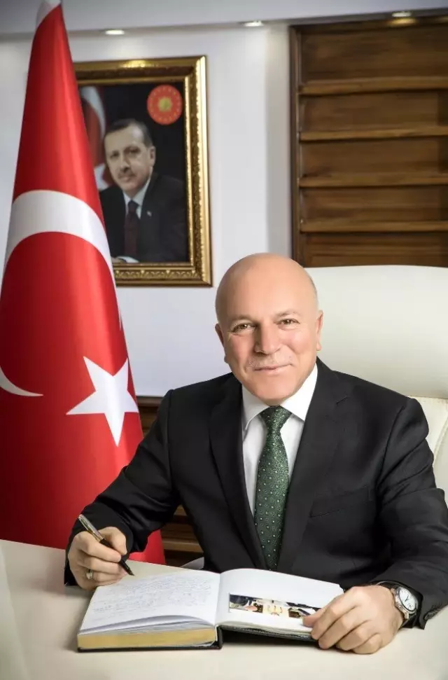 Başkan Sekmen'den yeni eğitim-öğretim yılı mesajı Başkan Sekmen'den yeni eğitim-öğretim yılı mesajı