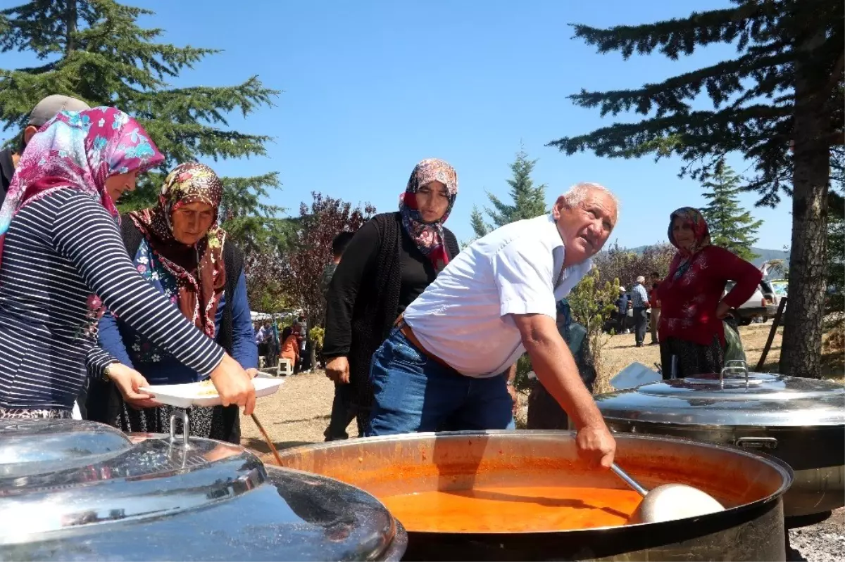 Beyşehir'de Geleneksel Akçabelen Çetmi Fasulye Festivali