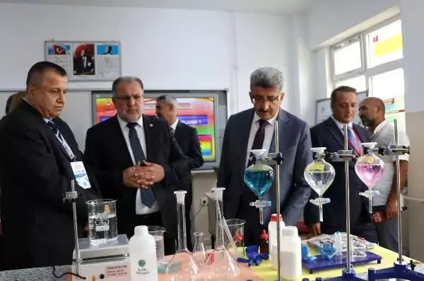 Cumhurbaşkanı erdoğan, telekonferansla van'daki lisenin açılışını yaptı
