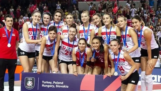 Filenin Sultanları, başı dik ayrıldı