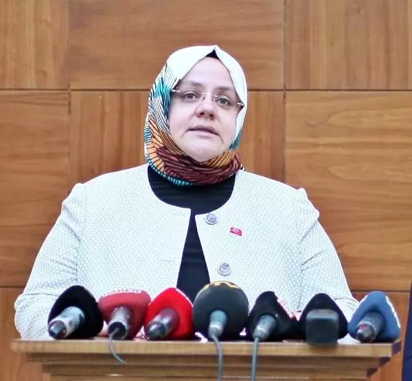Hdp önündeki eylemde 7'nci gün; çocuklarını isteyen aile sayısı 18'e çıktı (6) Hdp önündeki eylemde 7'nci gün; çocuklarını isteyen aile sayısı 18'e çıktı (6)