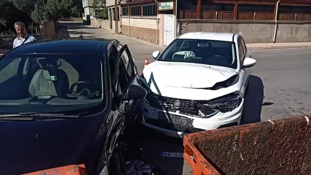 İslahiye'de trafik kazası: 1 yaralı İslahiye'de trafik kazası: 1 yaralı