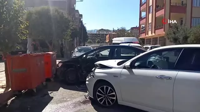 İslahiye'de trafik kazası: 1 yaralı İslahiye'de trafik kazası: 1 yaralı