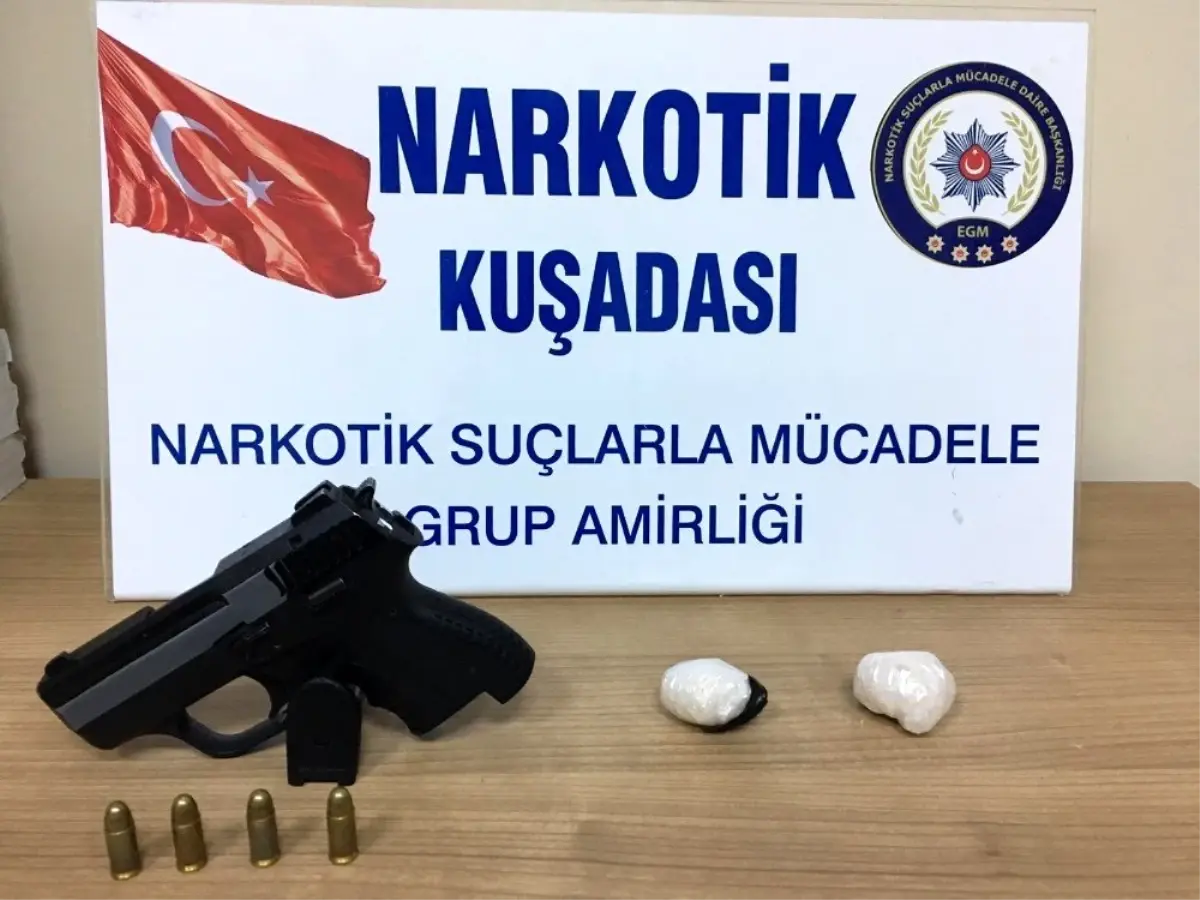 Kusadasi Nda Uyusturucu Operasyonu 2 Kisi Gozaltina Alindi Haberler
