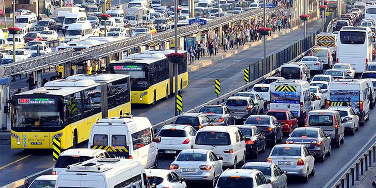 Milyonlarca öğrenci için yeni eğitim öğretim yılı başladı! İşte trafikte son durum