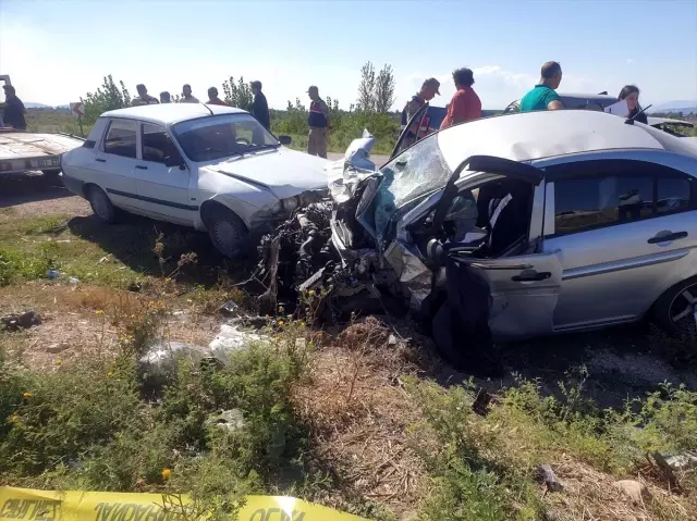 Osmaniye'de 3 aracın karıştığı kazada 4 ölü 4 yaralı