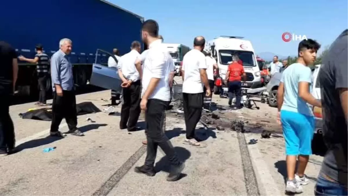 Osmaniye'de zincirleme trafik kazası; 3 ölü, 4 yaralı