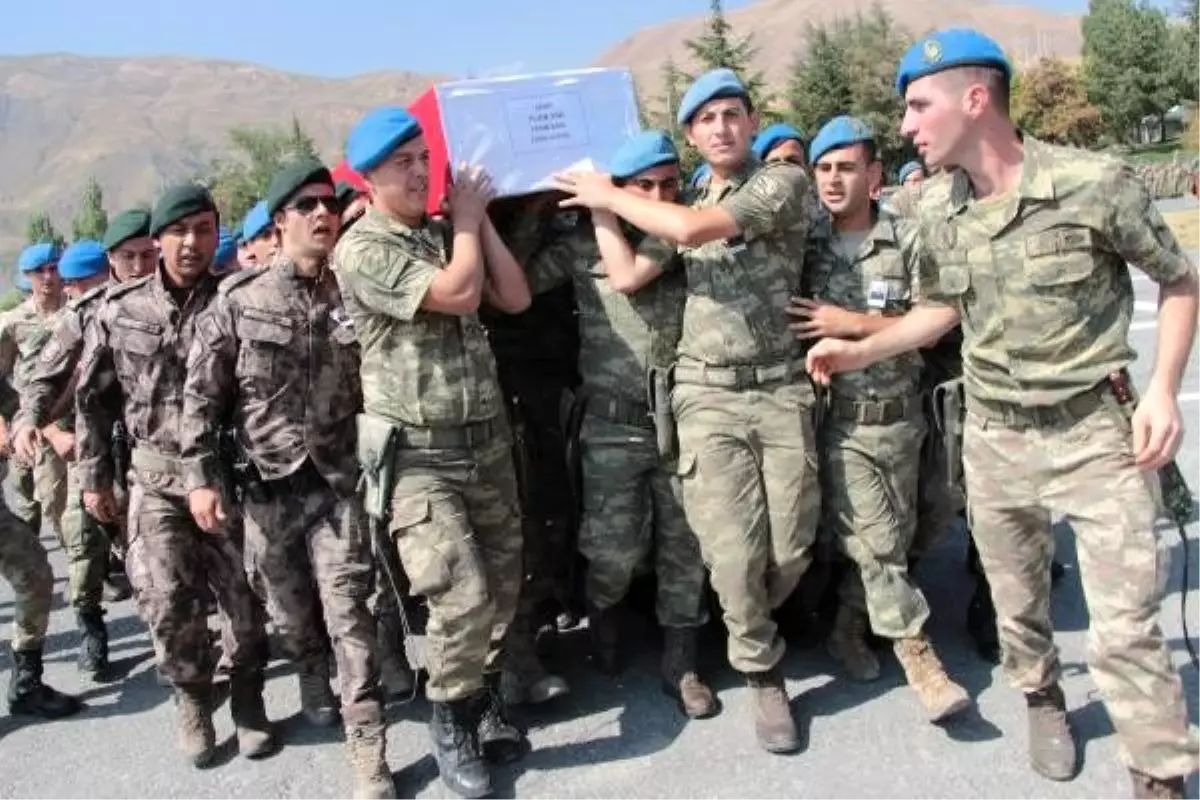 Şehit uzman onbaşı sarı, törenle memleketine uğurlandı