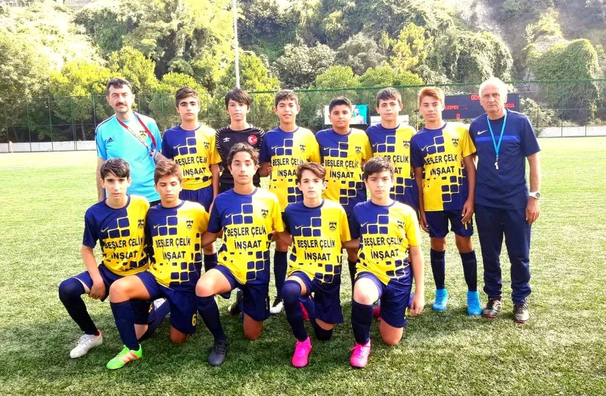 Şilespor rakibini gol yağmuruna tuttu