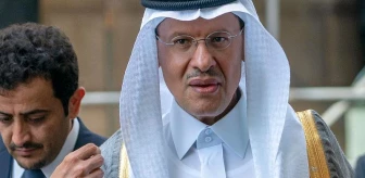 Suudi Arabistan Kralı, kritik enerji bakanlığı görevine oğlu Prens Abdülaziz bin Selman'ı atadı