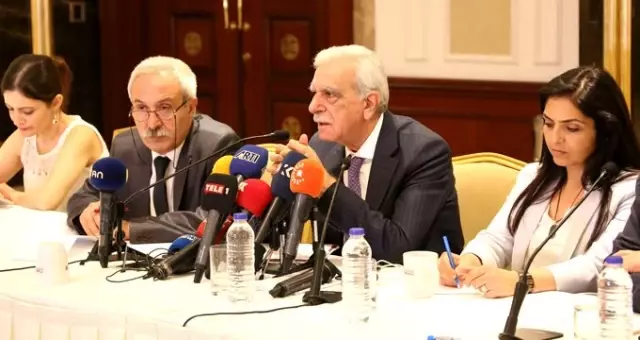 Ali Babacan'dan 'kayyum' açıklaması: Seçilmişleri sadece bağımsız yargı görevden alabilir Ali Babacan'dan 'kayyum' açıklaması: Seçilmişleri sadece bağımsız yargı görevden alabilir