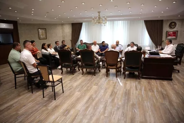 Başkan Akın'dan personel ile toplantı