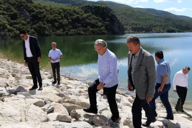 Cumhurbaşkanlığı YİK Üyesi Şahin Ovacık'ta asfalt çalışmalarını inceledi Cumhurbaşkanlığı YİK Üyesi Şahin Ovacık'ta asfalt çalışmalarını inceledi