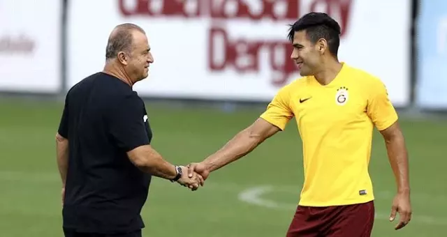 Fatih Terim ile görüşen Falcao, Kasımpaşa maçında forma bekliyor