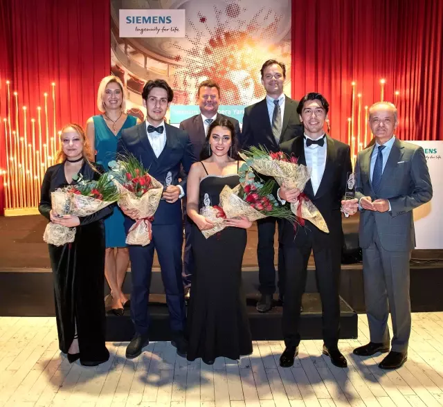 Genç opera sanatçıları dünya sahnelerine çıkacak Genç opera sanatçıları dünya sahnelerine çıkacak