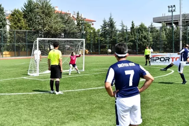 Görme Engelliler Futbol Yükselme Maçları Isparta'da tamamlandı Görme Engelliler Futbol Yükselme Maçları Isparta'da tamamlandı