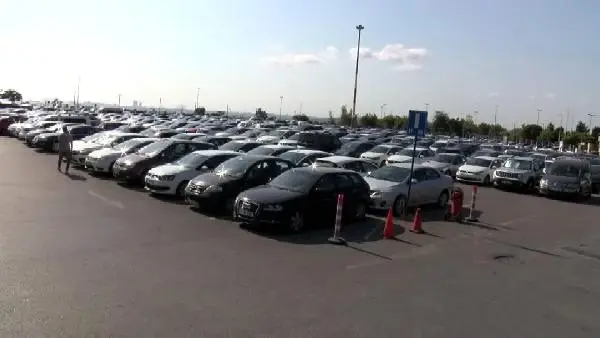 İmamoğlu'nun ispark zammına 'finansal düzenleme' açıklamasına tepkiler İmamoğlu'nun ispark zammına 'finansal düzenleme' açıklamasına tepkiler
