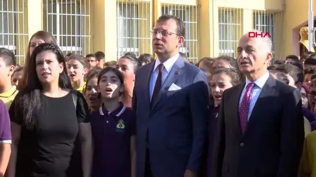 İmamoğlu, öğrencilere kırtasiye malzemeleri dağıtım törenine katıldı İmamoğlu, öğrencilere kırtasiye malzemeleri dağıtım törenine katıldı