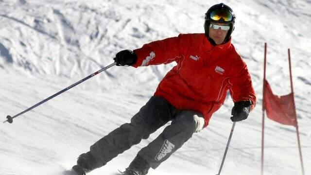 Michael Schumacher'e Paris'te saklıca kök hücre nakli yapıldı