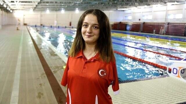 Para Swimming World serisinde mücadele veren Sümeyye Boyacı kimdir?