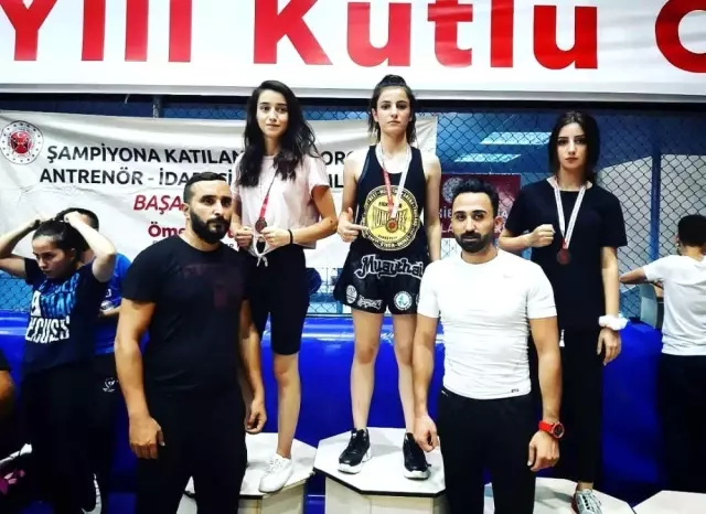 Şehzadeler, Muaythai Zafer Kupası'na damga vurdu