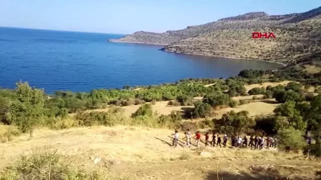 Van sokakta çalışan çocuklar van'ın saklı cennetinde Van sokakta çalışan çocuklar van'ın saklı cennetinde