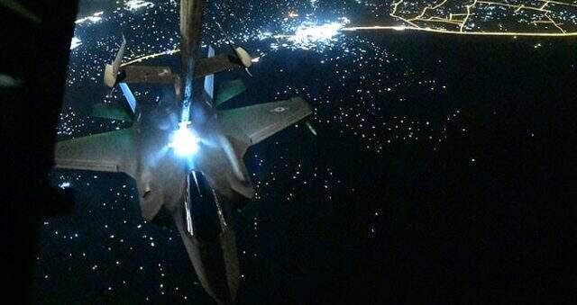 ABD, Bağdat'ın kuzeyindeki DEAŞ mevzilerine bomba yağdırdı